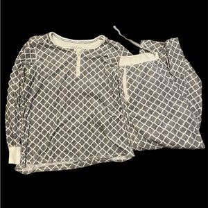 Woman’s long sleeve pajama set